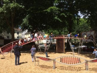 Hally Gally Spielplatzgeräte