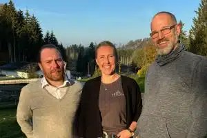 Firmengründer und Geschäftsführer Anne Schulz und Sven Baumgart (rechts) mit Partner Tadeusz Nikitin von der Kontor Business IT GmbH.