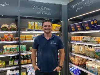 Geschäftsführer Martin Mager - Outdoor Resort Camping Kaiser in Bad Feilnbach im 24/7 Shop von Wanzl.